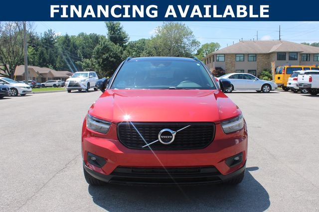 Used 2021 Volvo XC40 T5 R-Design w/ Advanced Package AWD/4WD image 3