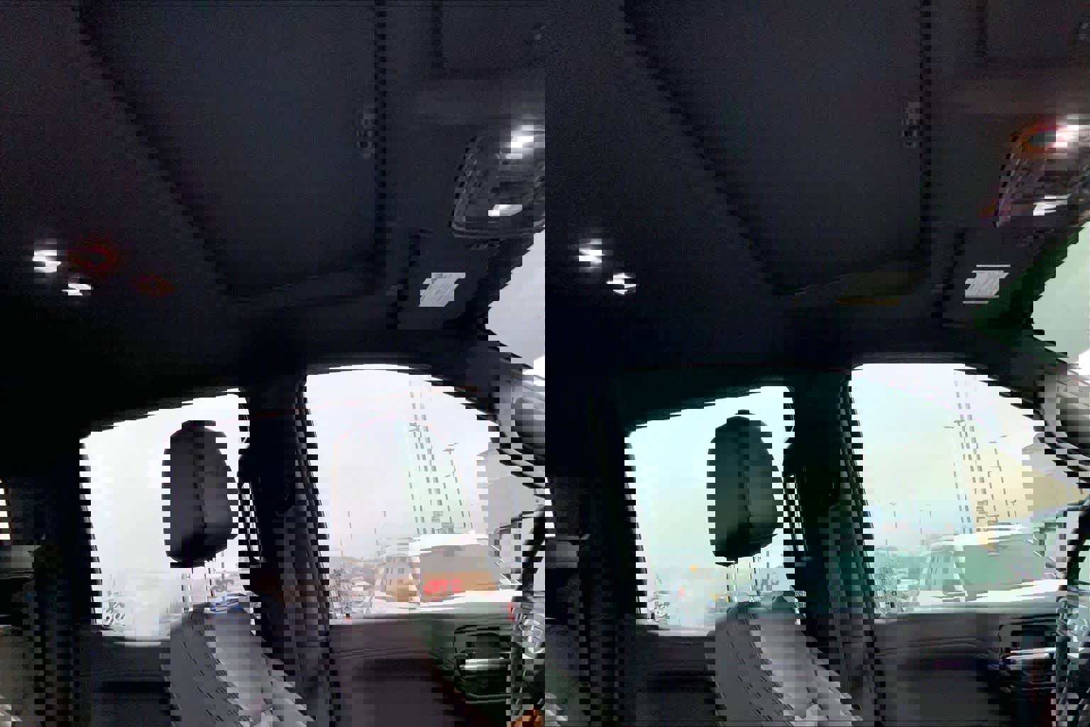 Used 2020 GMC Sierra 1500 AT4 w/ AT4 Premium Package image 13