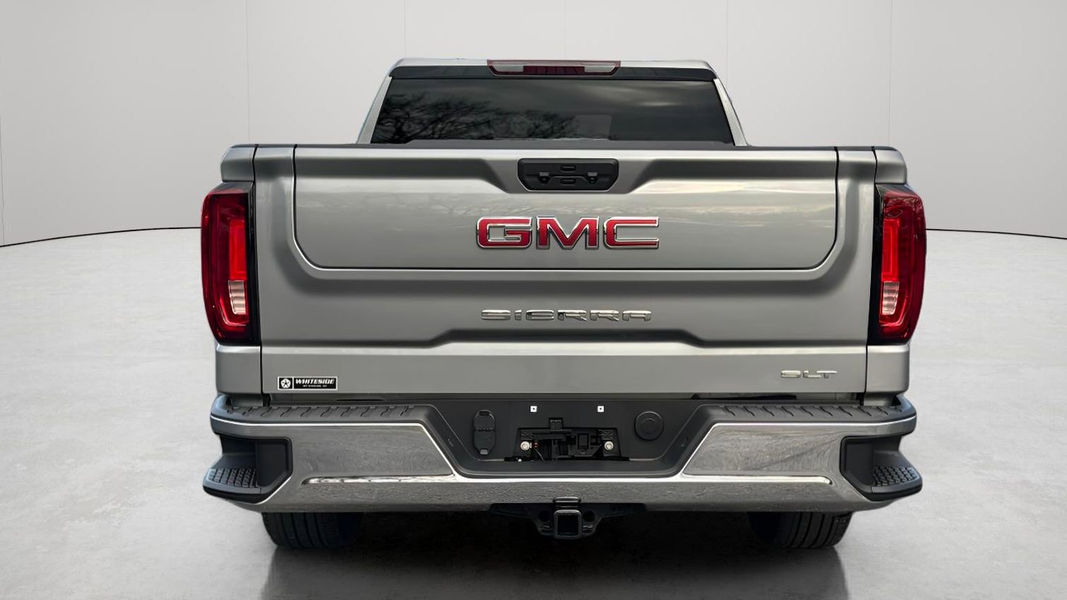 Used 2025 GMC Sierra 1500 SLT image 5