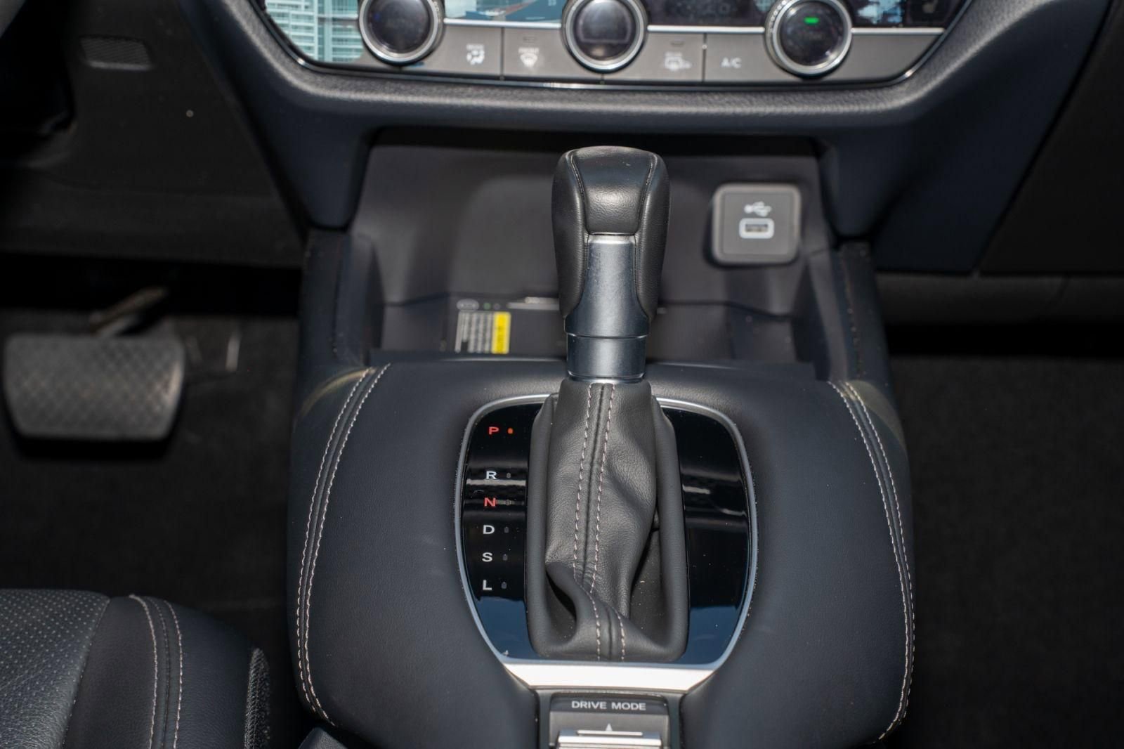 Certified 2024 Honda HR-V EX-L image 26