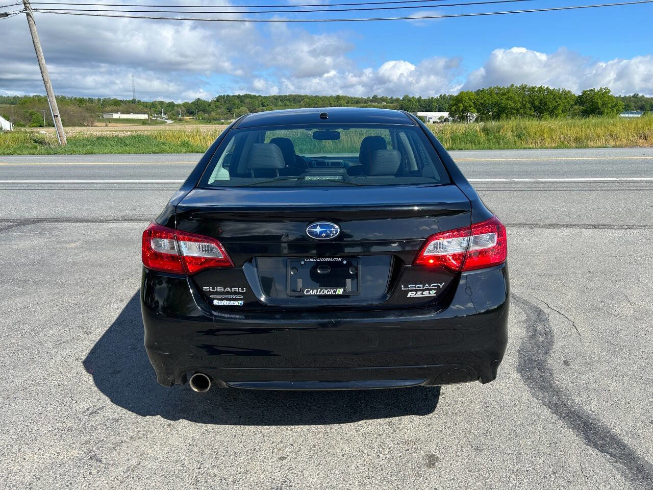 Used 2015 Subaru Legacy 2.5i Limited AWD/4WD image 9