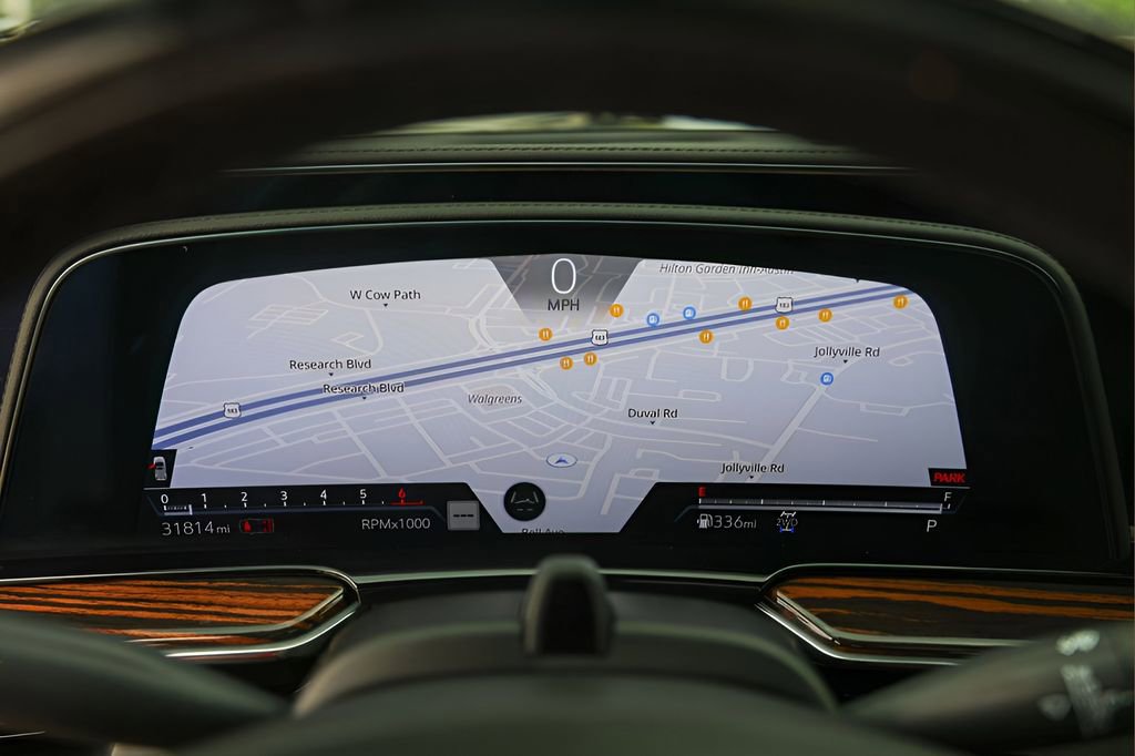 Certified 2023 Cadillac Escalade Premium Luxury w/ Performance Package image 11