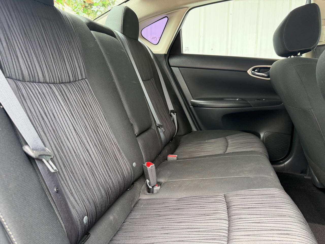 Used 2019 Nissan Sentra SV FWD image 17
