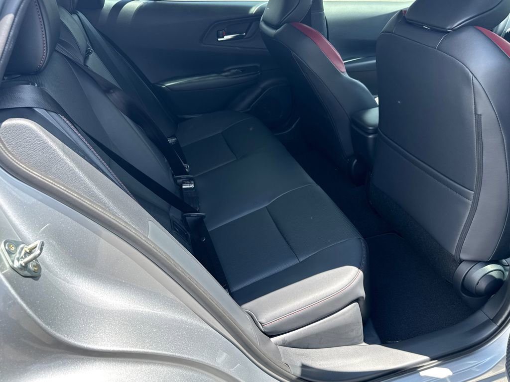 New 2025 Toyota Prius Plug-In Hybrid FWD image 15
