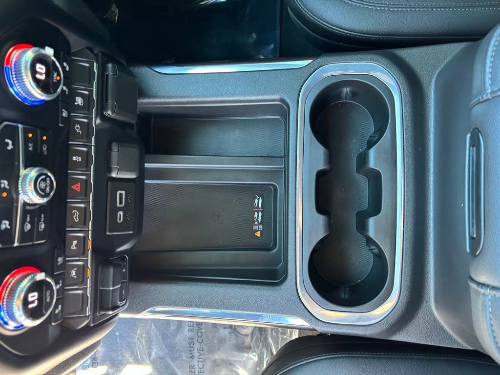 Used 2022 GMC Sierra 1500 SLT w/ SLT Premium Plus Package AWD/4WD image 22