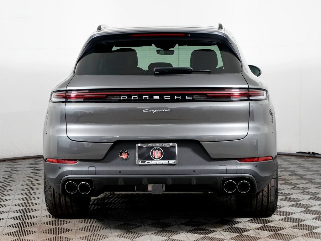 Certified 2026 Porsche Cayenne AWD/4WD image 6