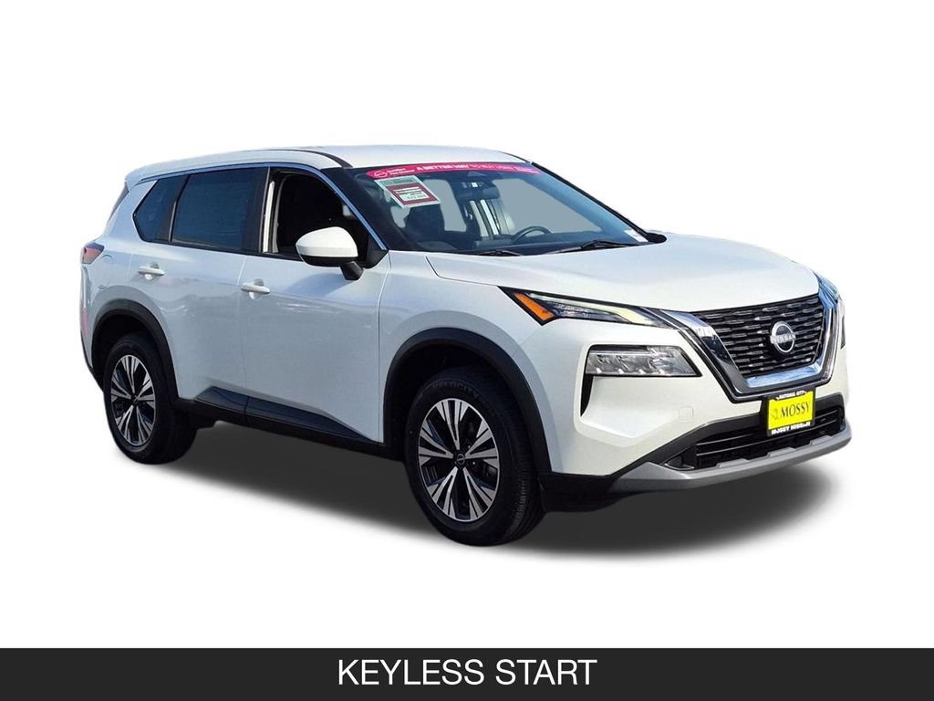 Certified 2023 Nissan Rogue SV FWD image 2