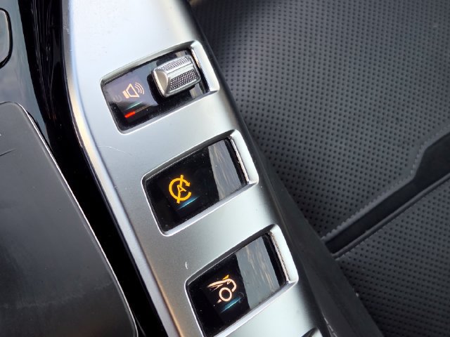 Used 2019 Mercedes-Benz AMG GT 63 image 17
