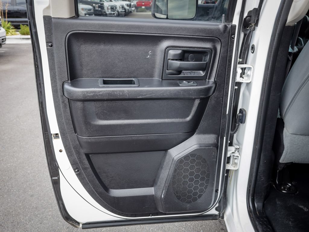 Used 2016 RAM 1500 Tradesman w/ Popular Equipment Group AWD/4WD image 32