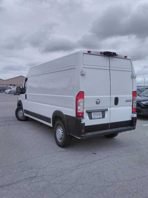 Used 2025 RAM ProMaster 3500 w/ Convenience Group FWD image 4