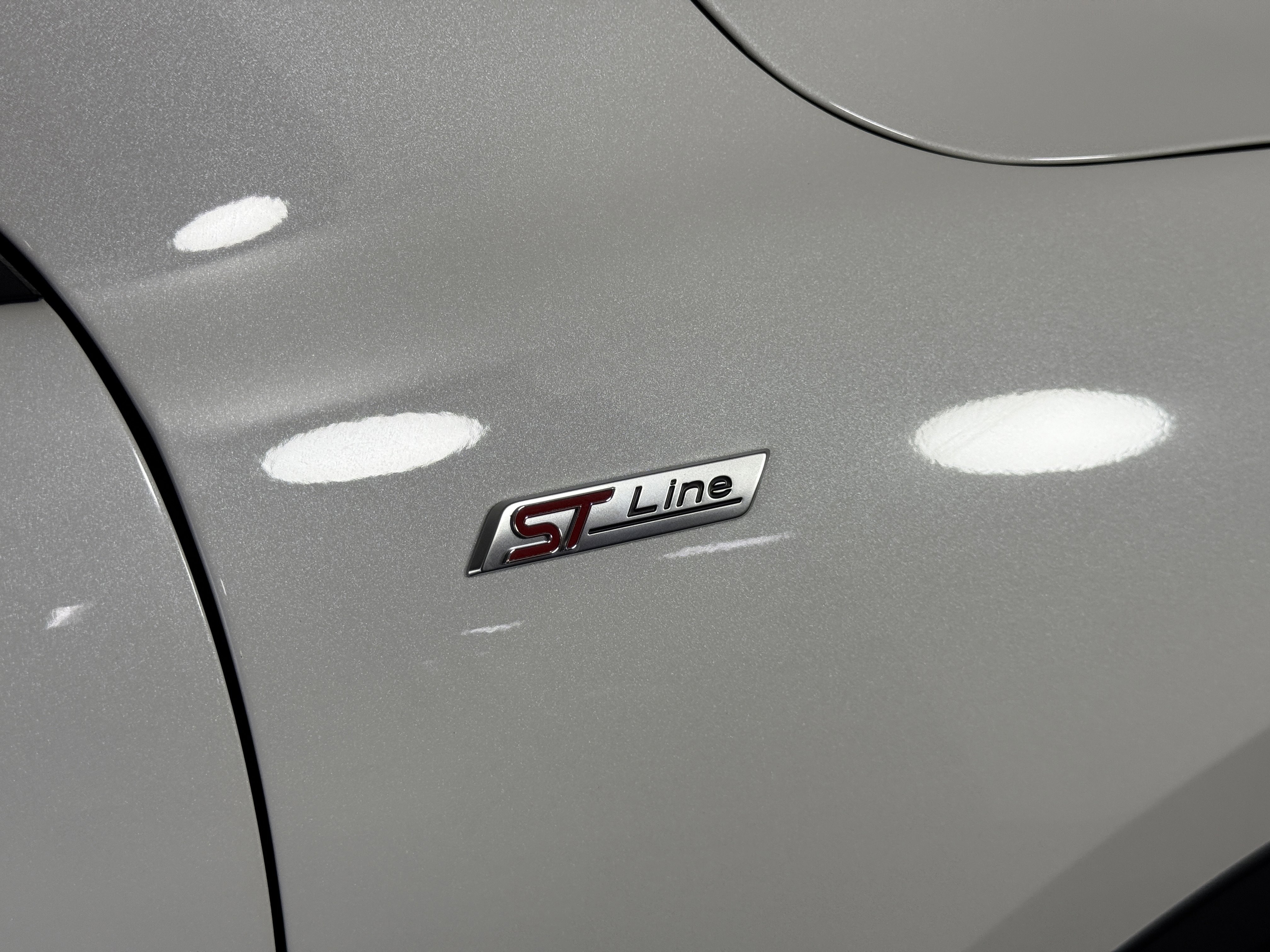 New 2026 Ford Escape ST-Line image 9