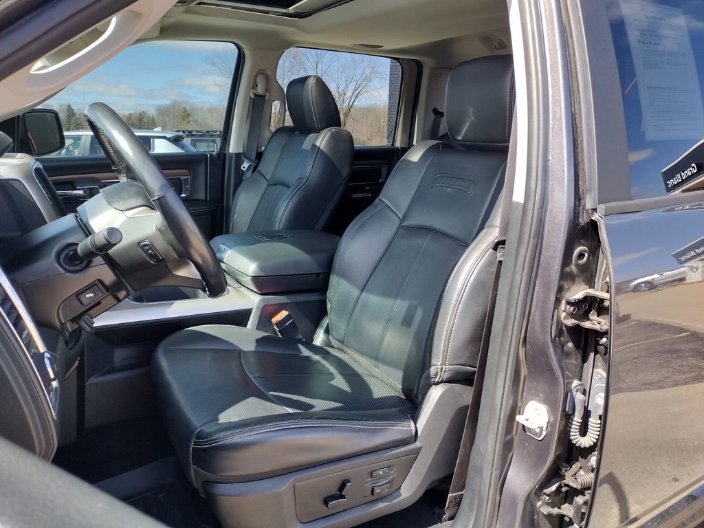 Used 2018 RAM 1500 Laramie w/ Convenience Group image 2