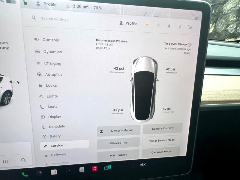 Used 2021 Tesla Model Y Long Range image 61