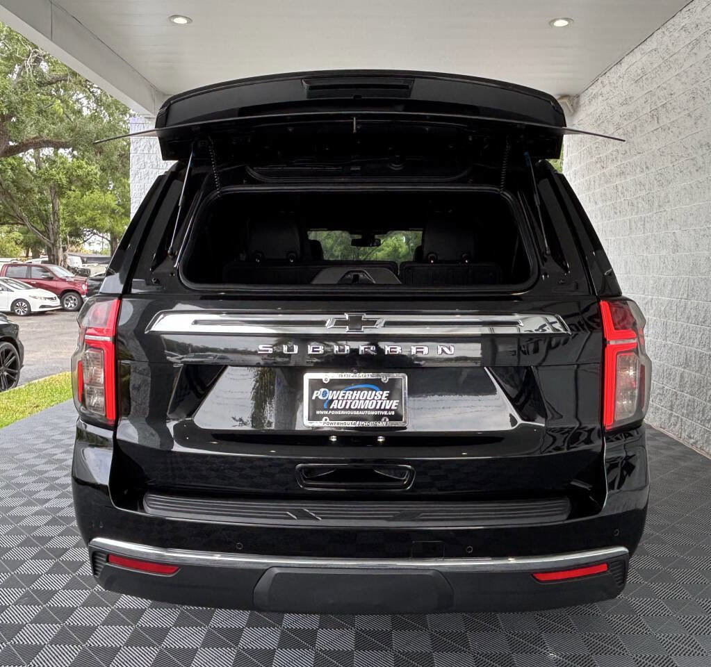 Used 2022 Chevrolet Suburban LT w/ Luxury Package AWD/4WD image 9