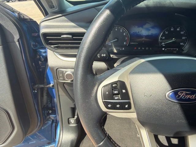 Used 2021 Ford Explorer XLT AWD/4WD image 17