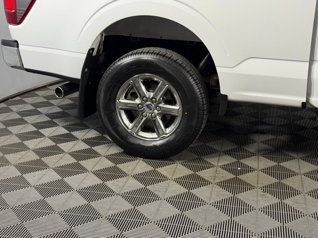 Used 2024 Ford F150 XLT w/ FX4 Off-Road Package AWD/4WD image 11