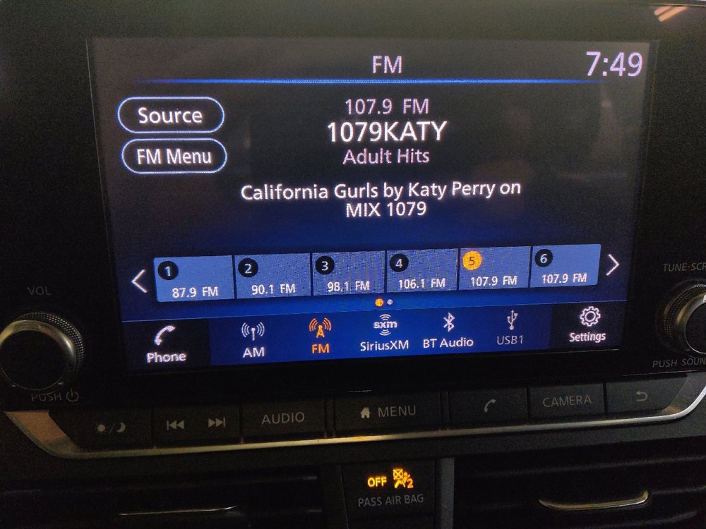 Used 2021 Nissan Altima 2.5 SV w/ SV Premium Package image 25