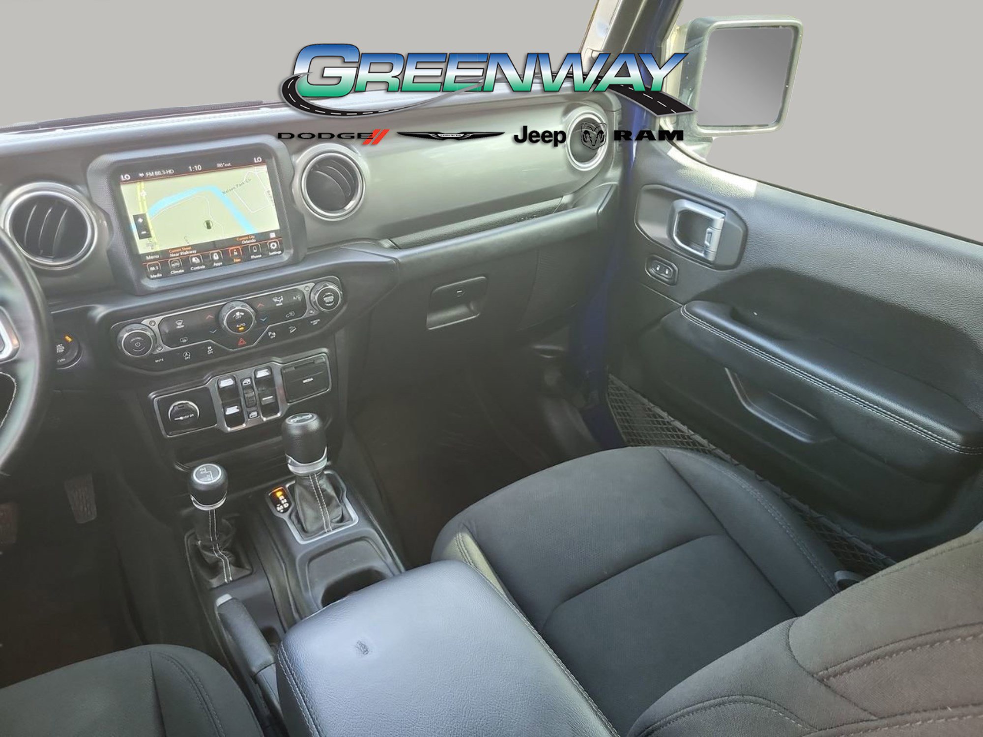 Used 2020 Jeep Wrangler Unlimited Sahara image 14