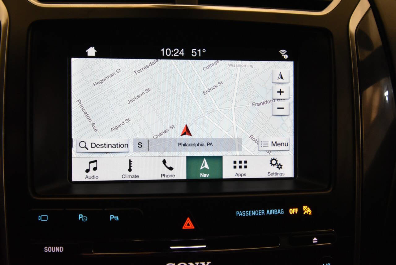 Used 2018 Ford Explorer Platinum image 31