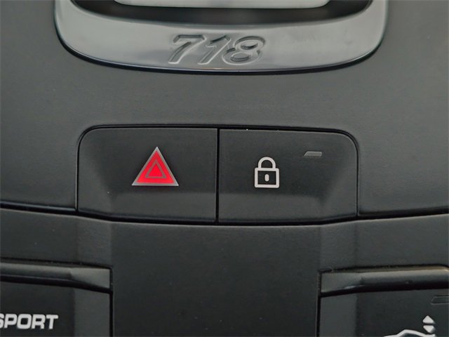 Used 2024 Porsche 718 Cayman S w/ Premium Package image 27