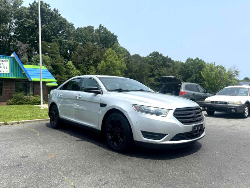 Used 2016 Ford Taurus SEL image 3