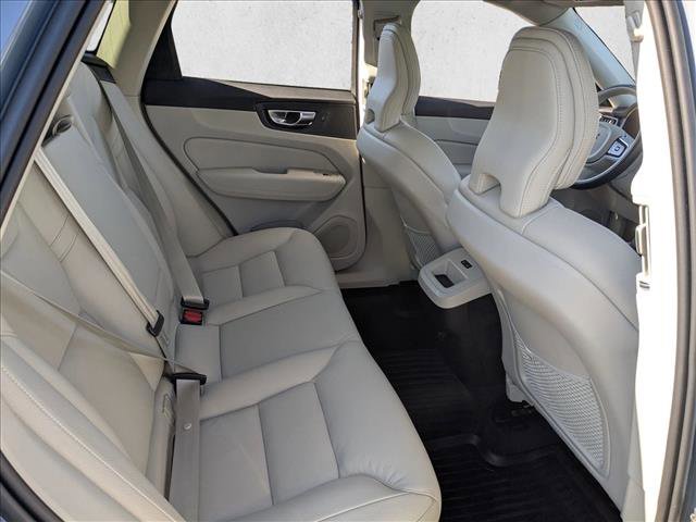 Used 2023 Volvo XC60 B5 Core w/ Climate Package image 21