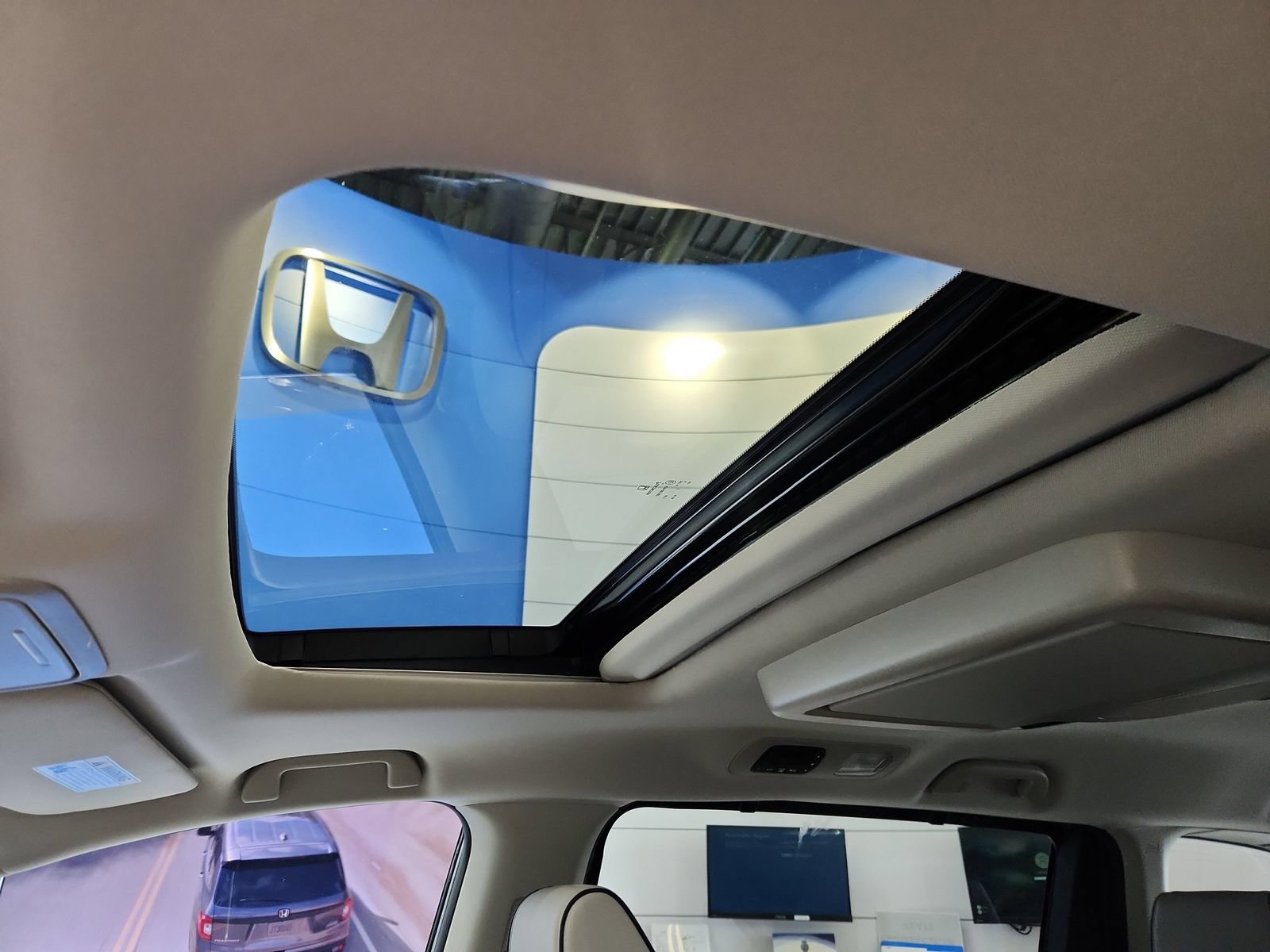 New 2026 Honda Odyssey Elite image 21