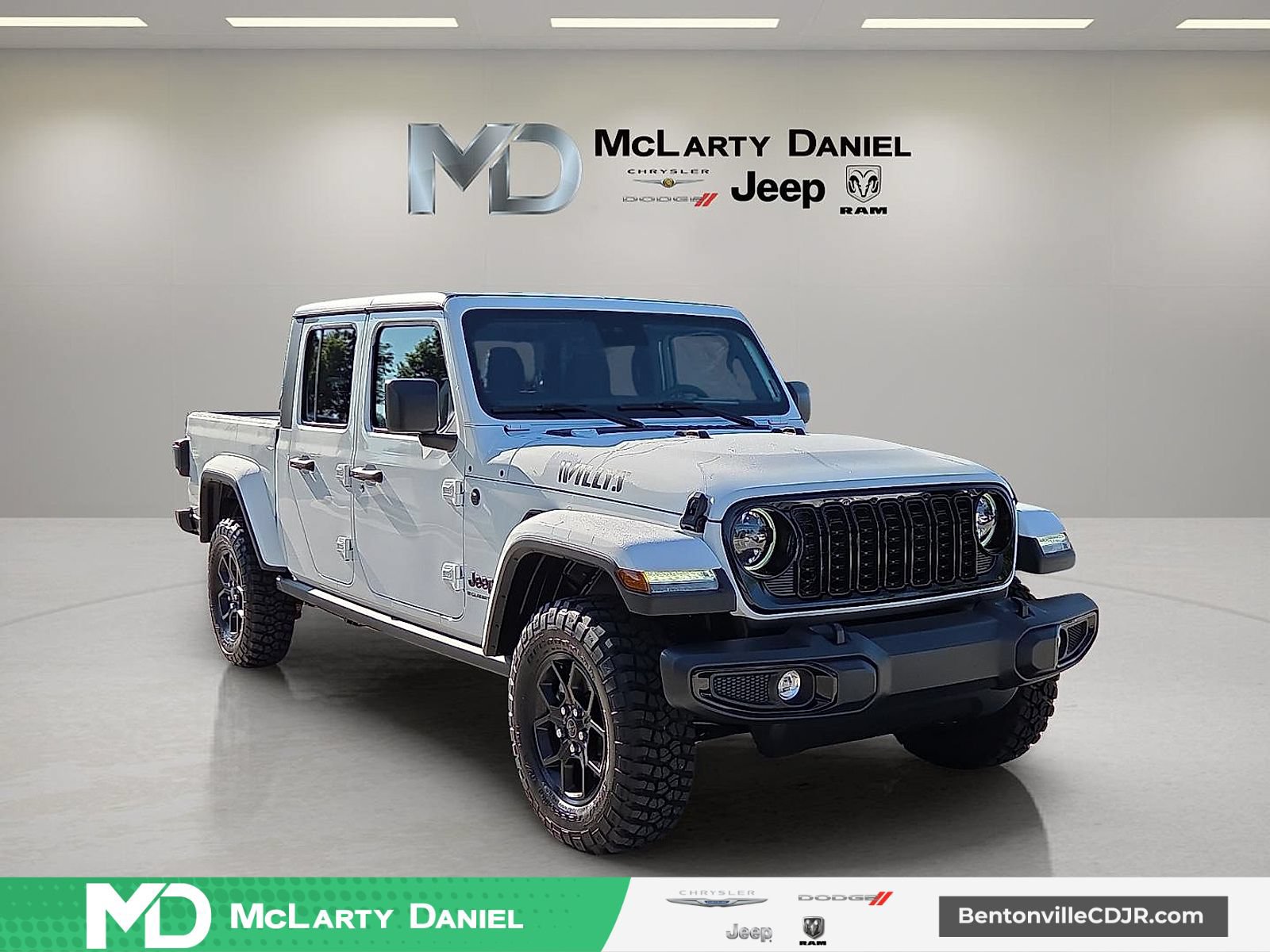 Used 2025 Jeep Gladiator Sport