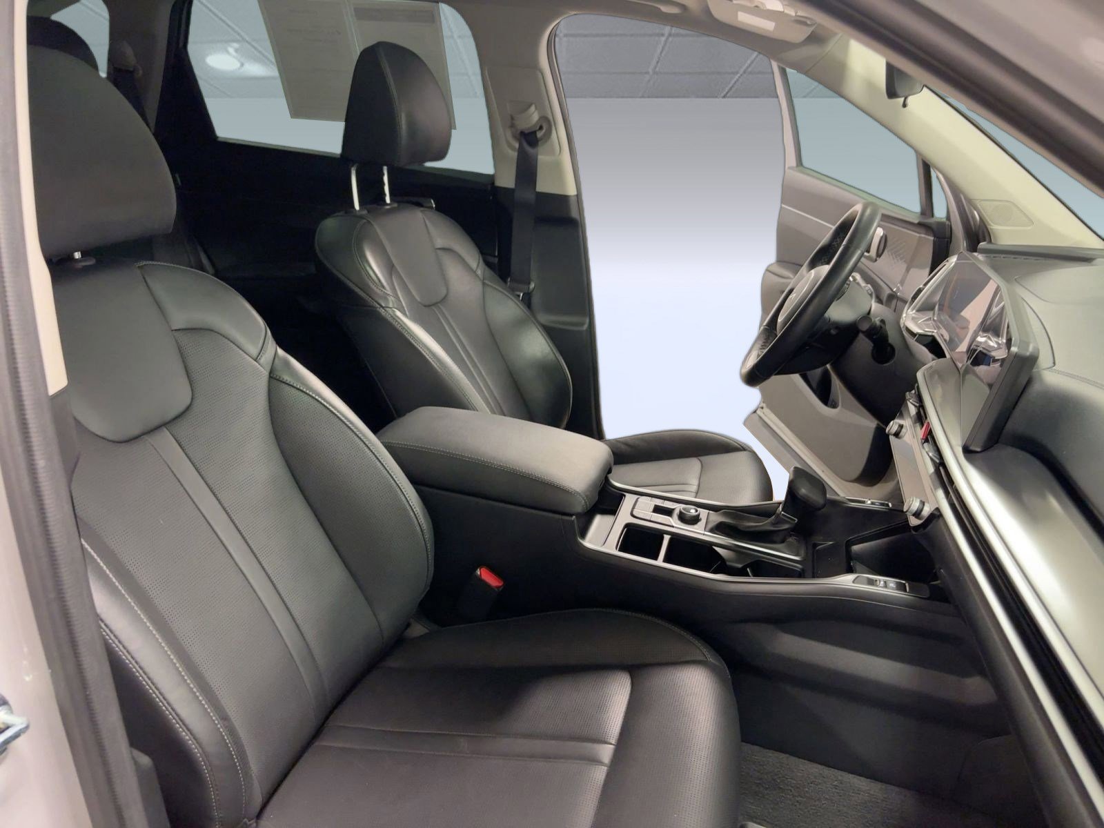 Used 2025 Kia Sorento S w/ Panoramic Sunroof Package image 30
