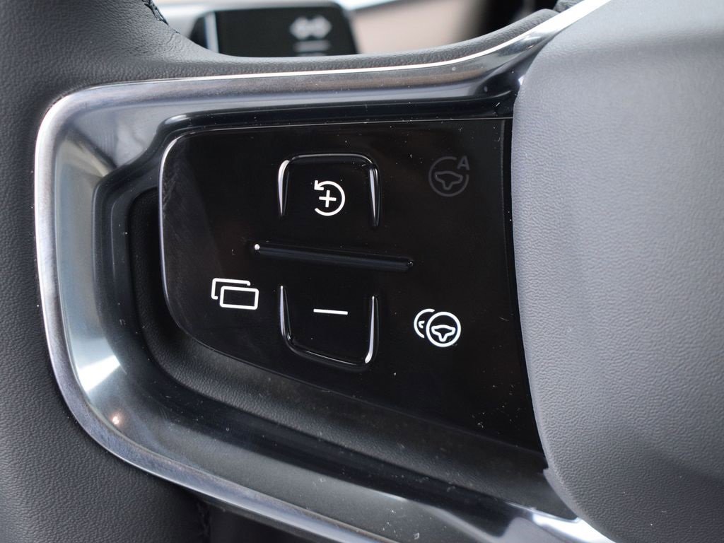 New 2025 Volvo EX90 Ultra image 26