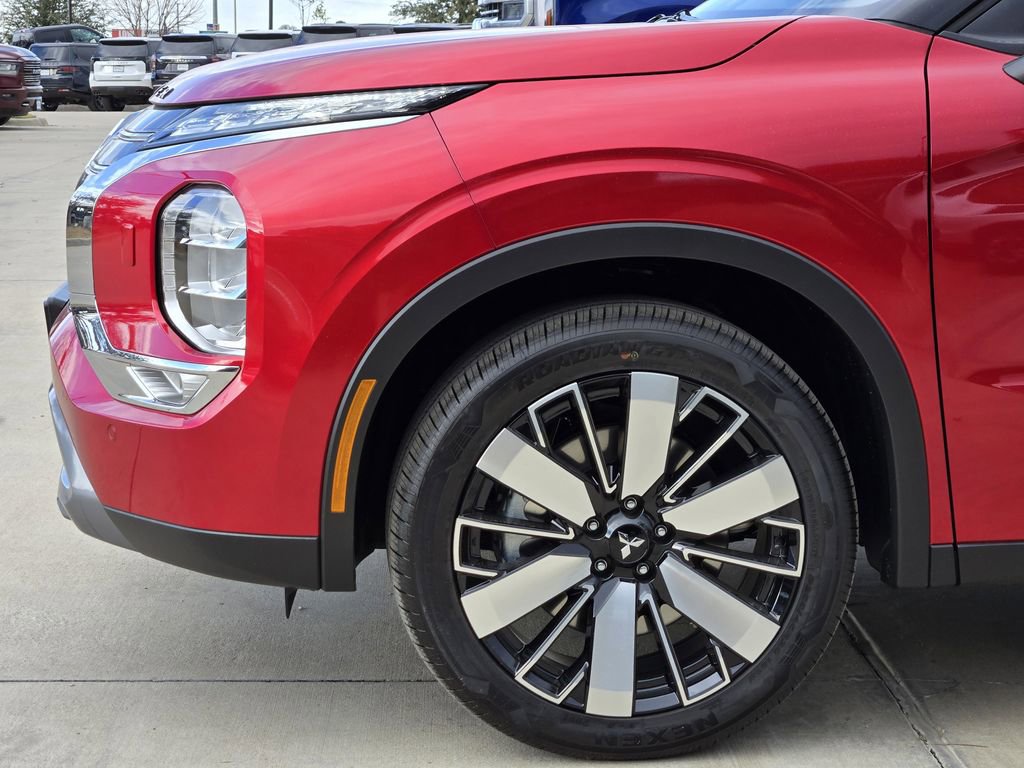 New 2026 Mitsubishi Outlander SE image 5