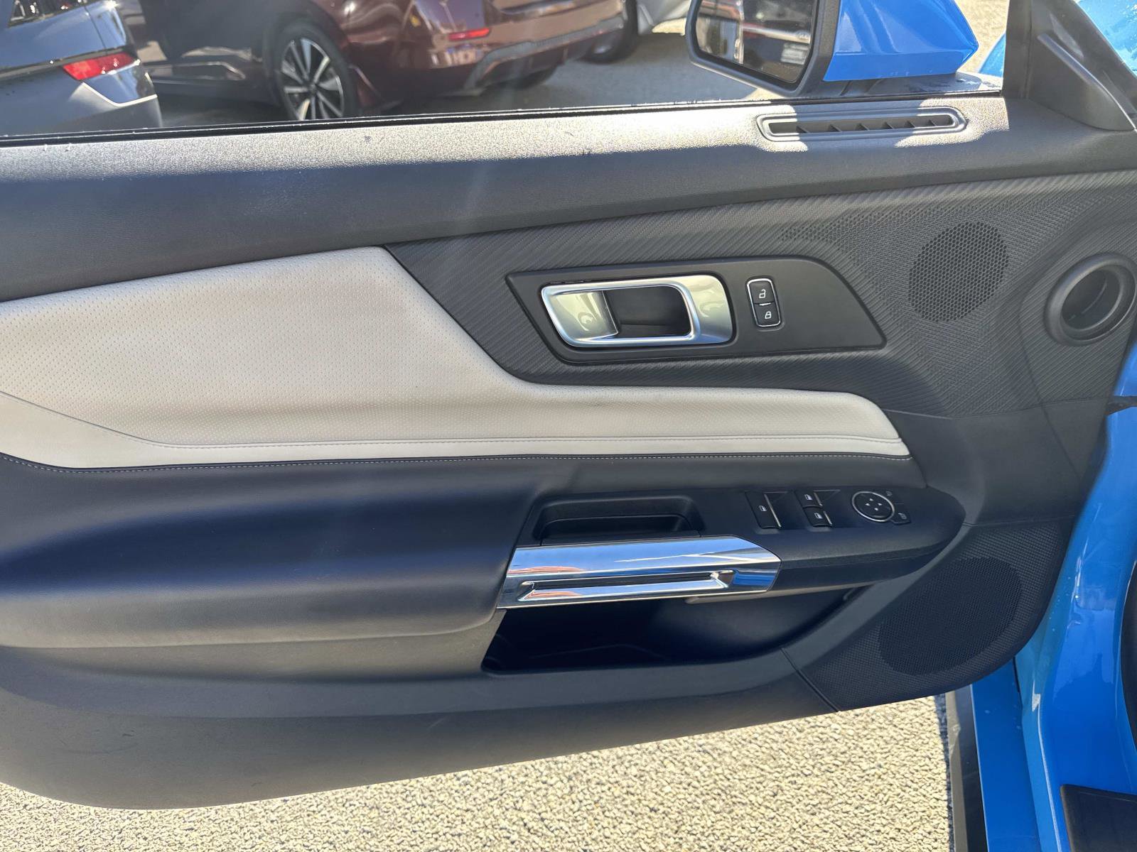 Used 2024 Ford Mustang Premium image 11