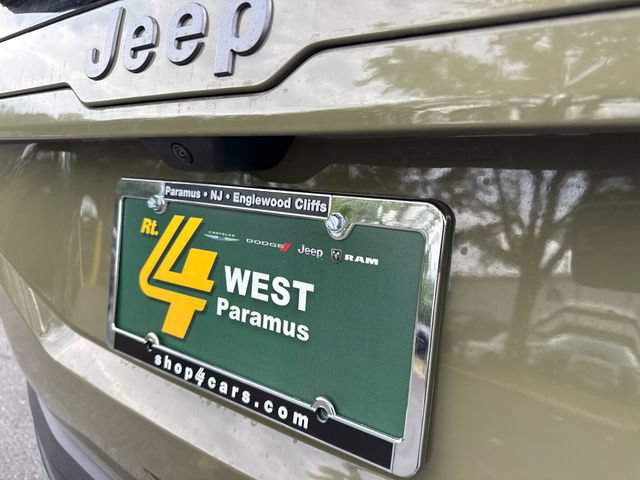 New 2026 Jeep Cherokee Laredo AWD/4WD image 7