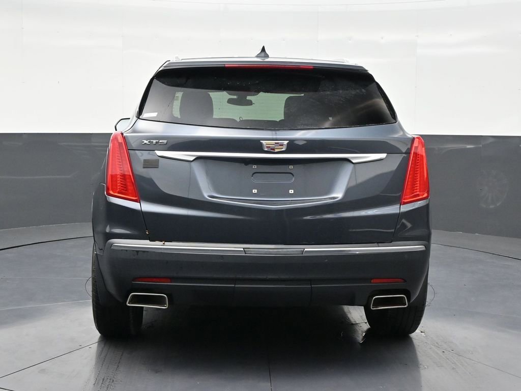 Used 2019 Cadillac XT5 FWD image 4