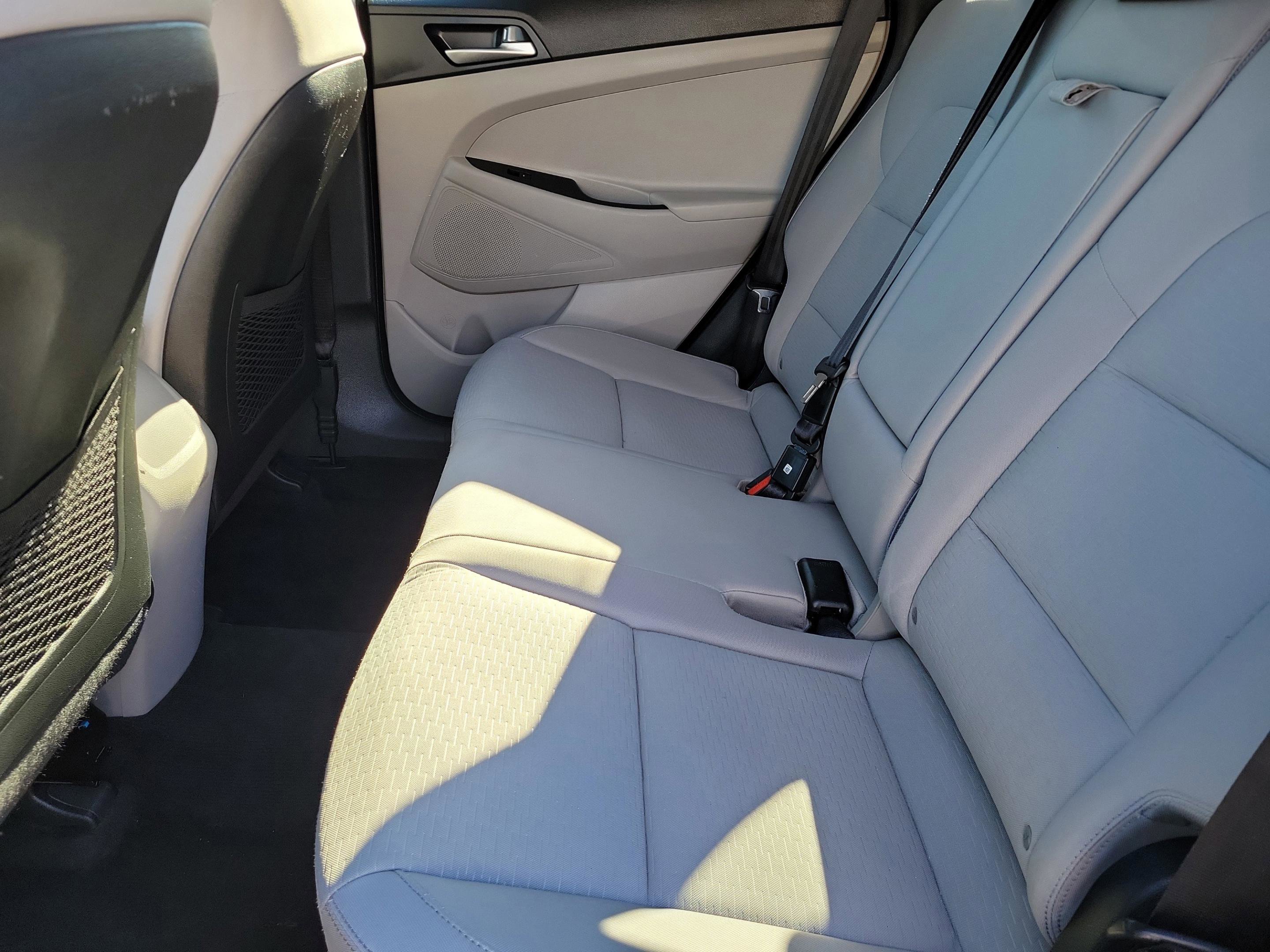 Used 2019 Hyundai Tucson SE image 15