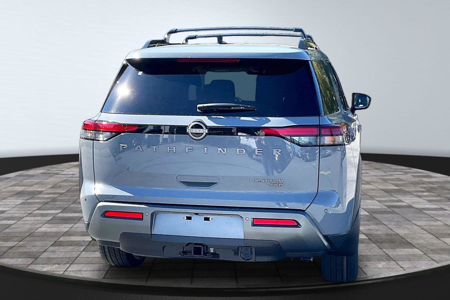 New 2026 Nissan Pathfinder Platinum AWD/4WD image 4