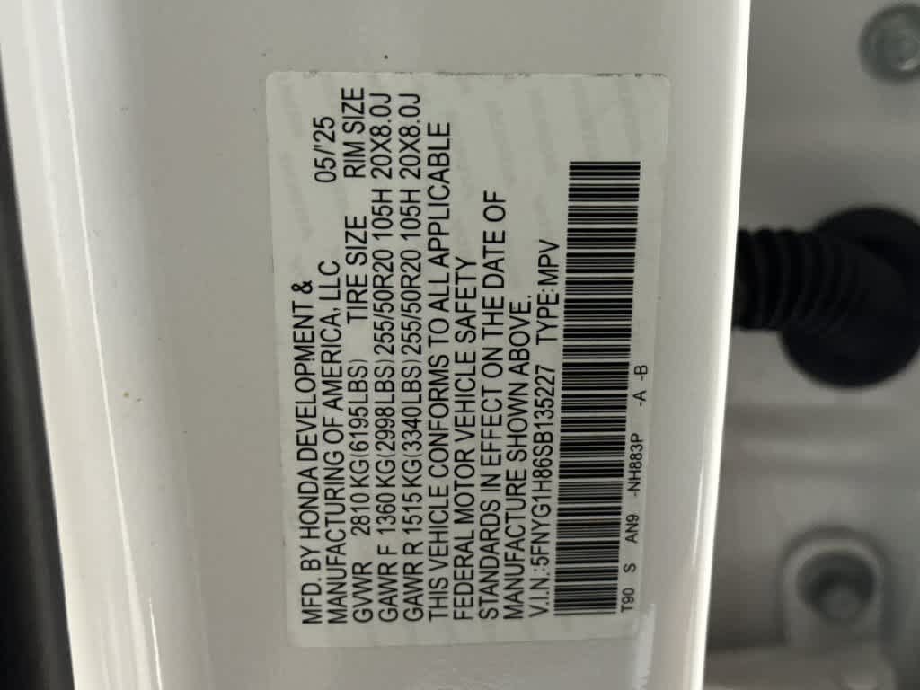 Used 2025 Honda Pilot Elite image 28