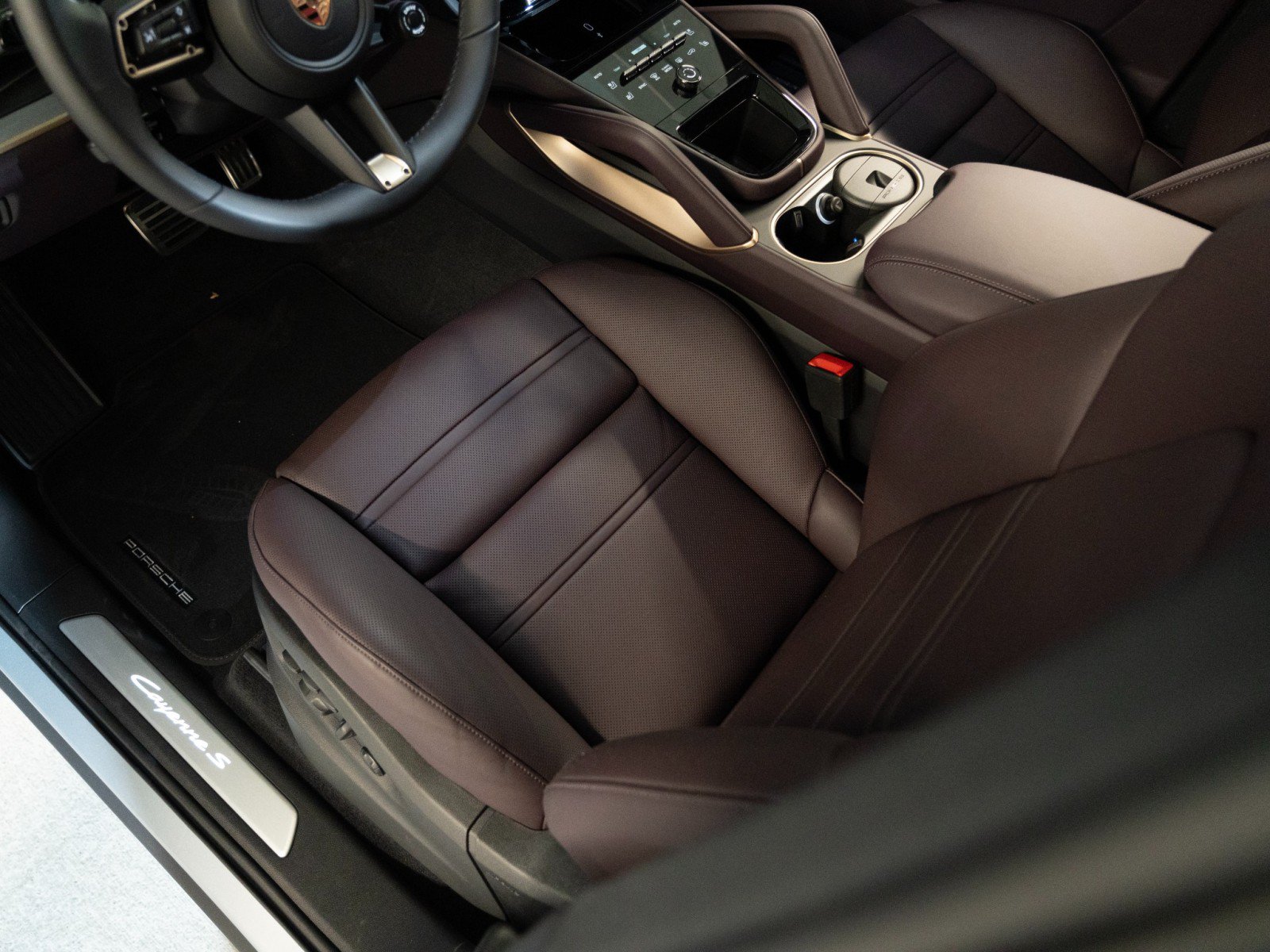 New 2026 Porsche Cayenne S AWD/4WD image 14