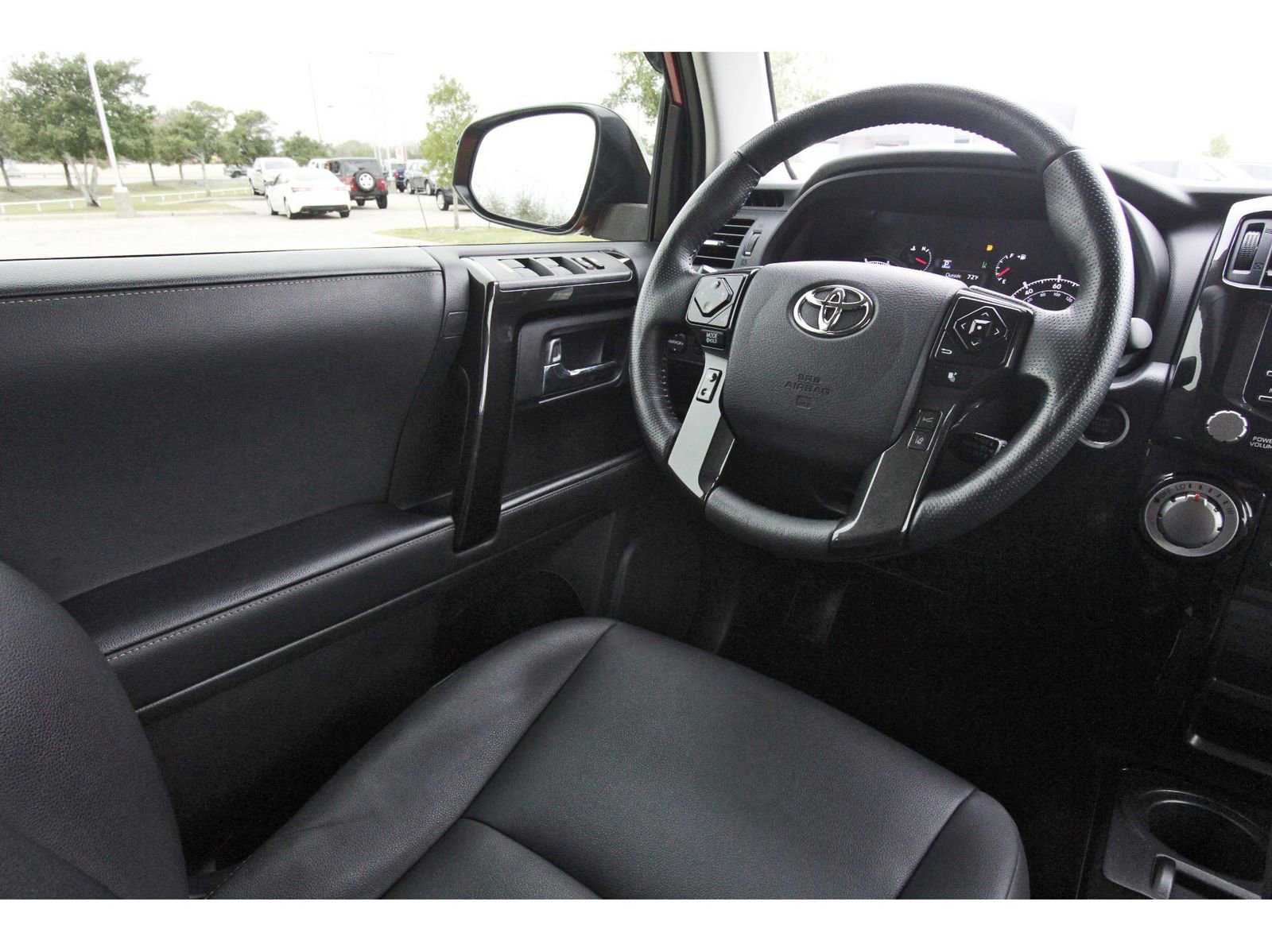 Used 2023 Toyota 4Runner 40th Anniversary SE image 11