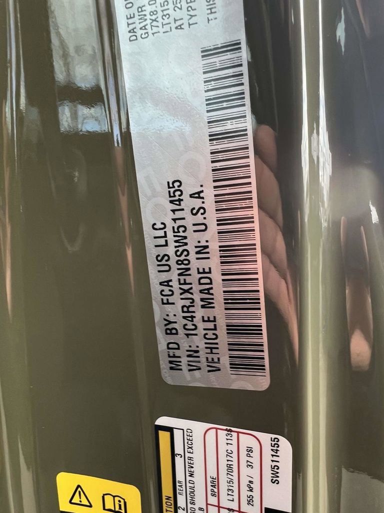 Used 2025 Jeep Wrangler Rubicon w/ XTREMEE 35" Tire Package image 24