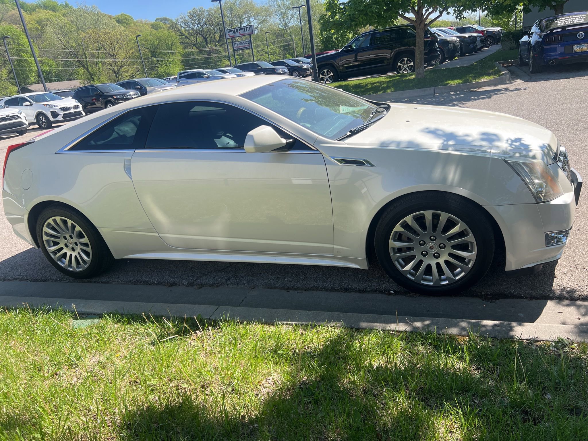 Used 2014 Cadillac CTS Performance w/ Performance Luxury Package RWD image 4