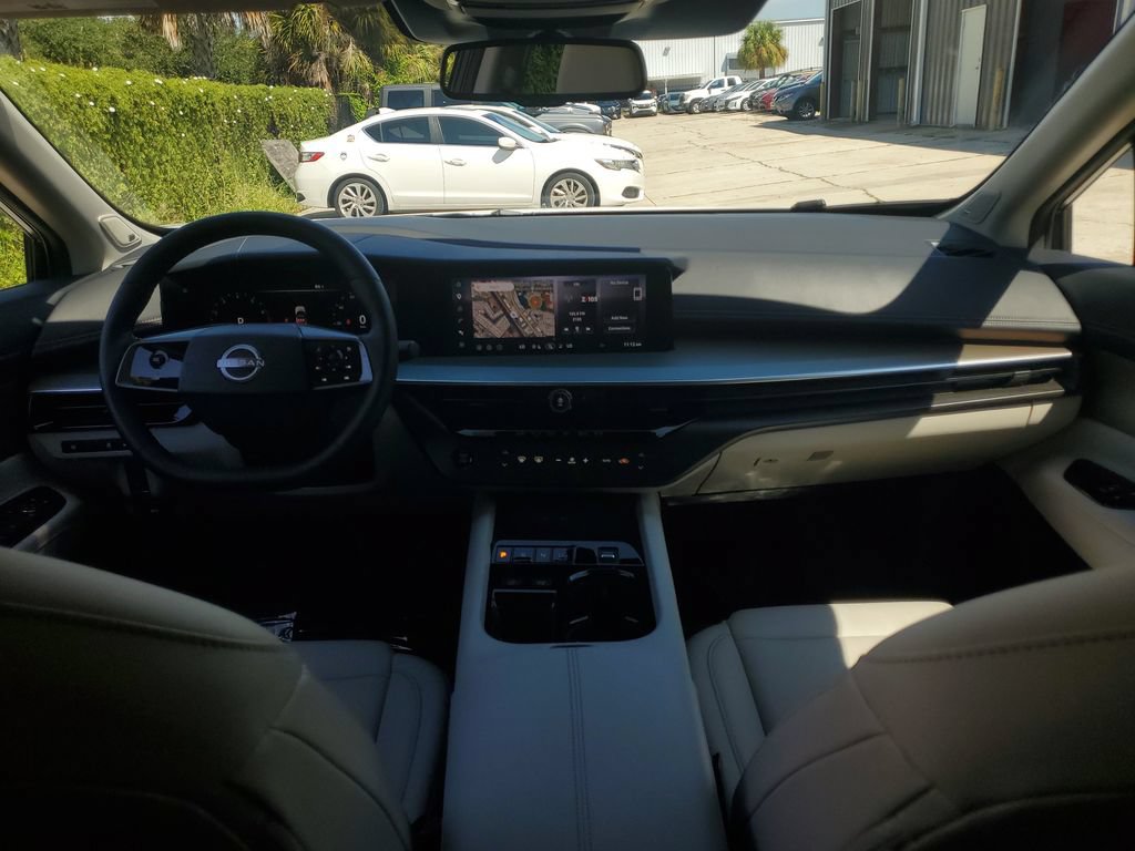 Certified 2025 Nissan Murano SL w/ Cargo Package AWD/4WD image 20