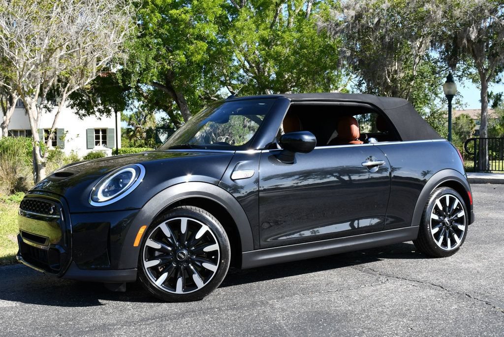 Used 2024 MINI Cooper S w/ Signature Upholstery Package FWD image 25