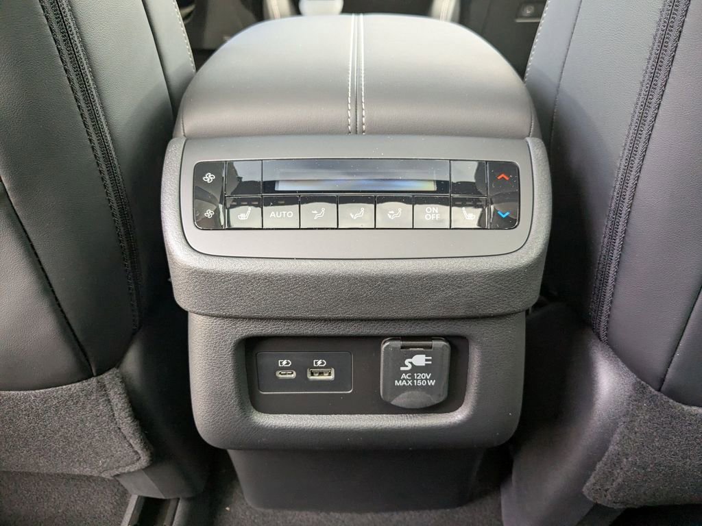 New 2025 Nissan Pathfinder Platinum w/ Cargo Package image 26