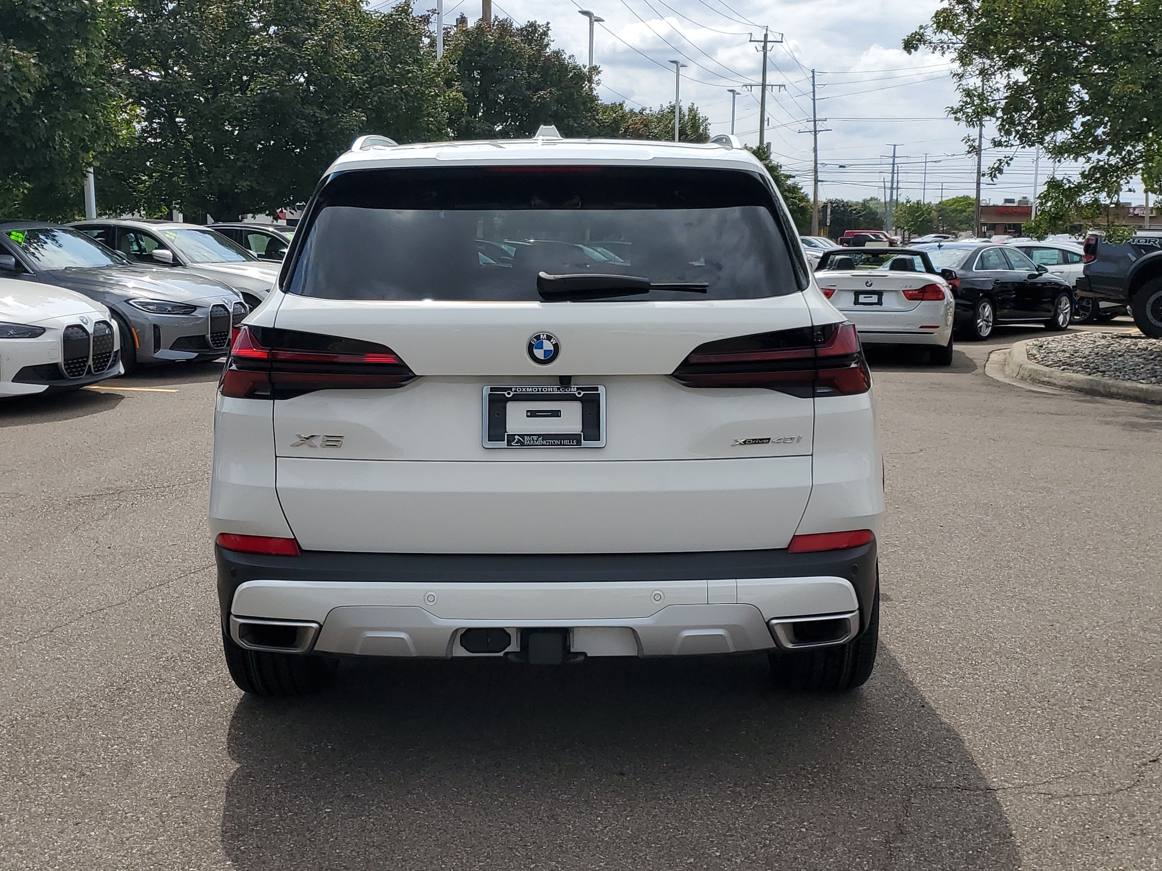 Certified 2025 BMW X5 xDrive40i w/ Premium Package AWD/4WD image 4
