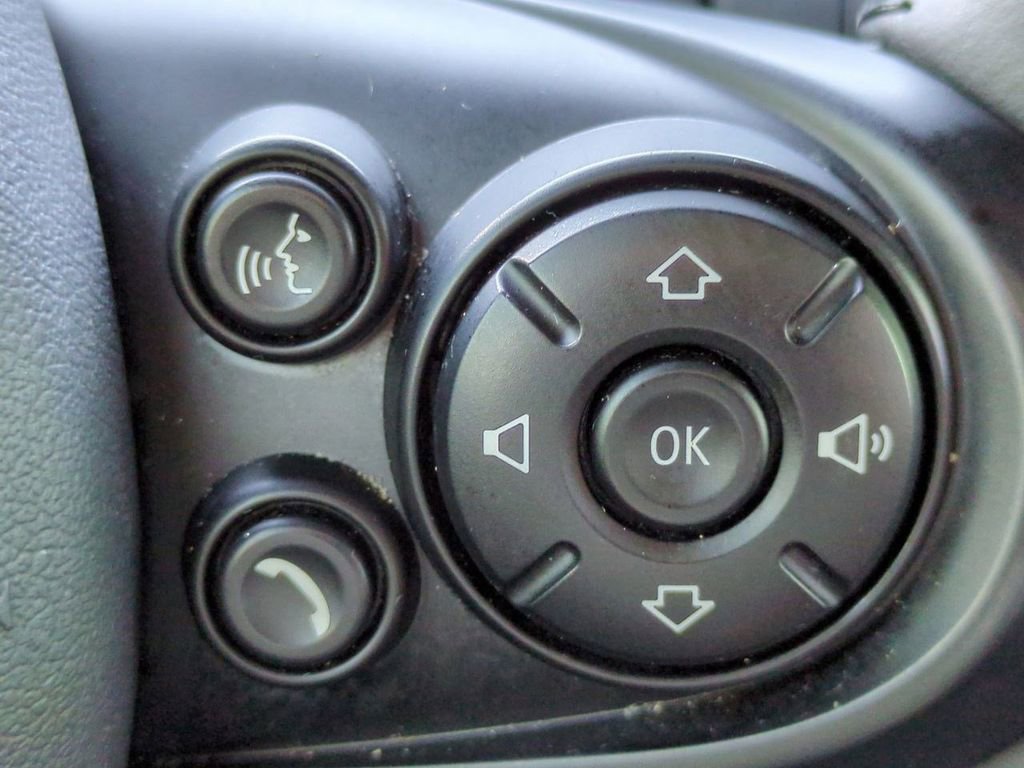 Used 2021 MINI Cooper Countryman Oxford Edition image 26