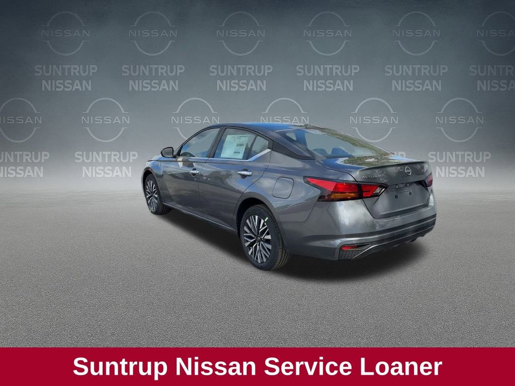 Used 2025 Nissan Altima 2.5 SV image 6