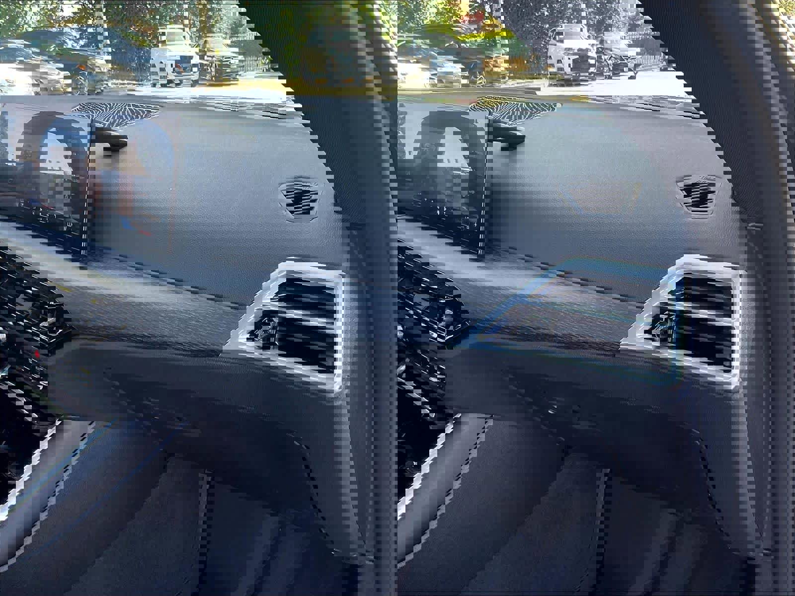 Used 2026 BMW 430i Coupe w/ Parking Assistance Package image 18