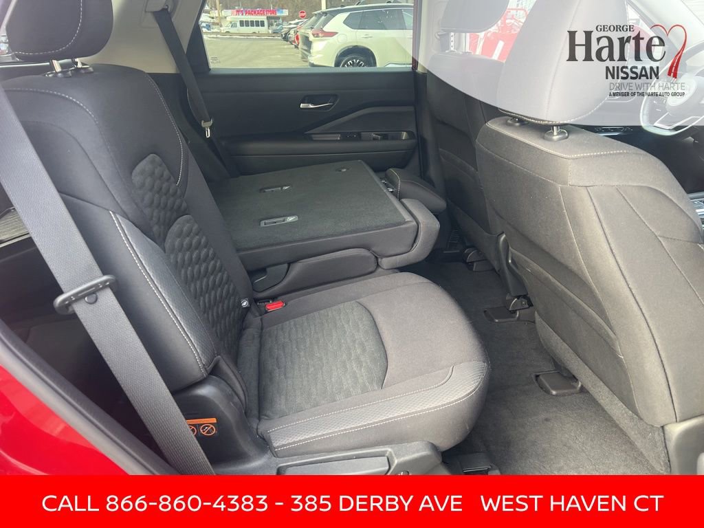 Certified 2022 Nissan Pathfinder SV w/ Cargo Package image 42