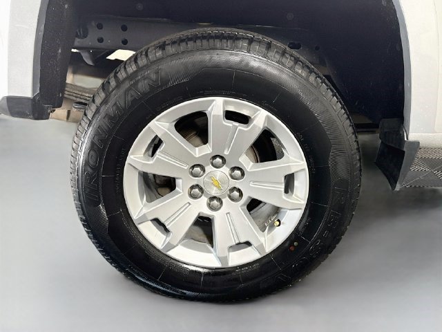Used 2020 Chevrolet Colorado LT RWD image 31